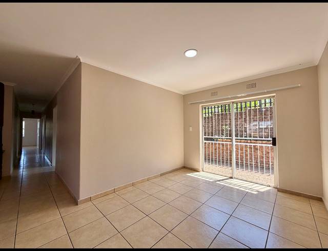 3 BEDROOM CLUSTER RENTED IN GLENVISTA